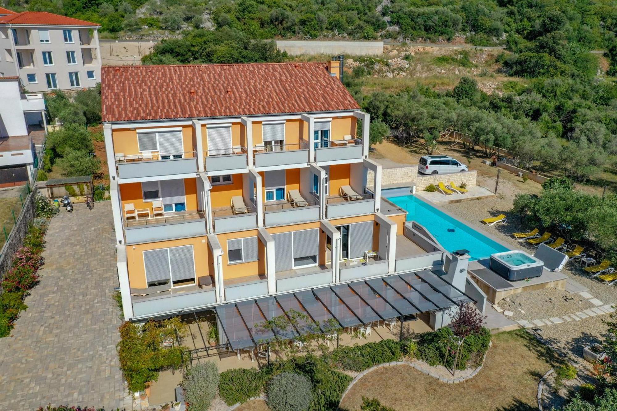 Villa Sunce プナト エクステリア 写真